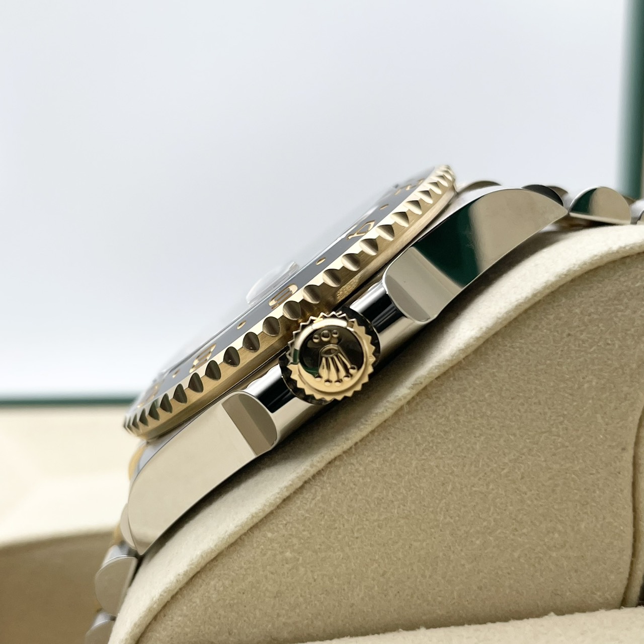 ロレックス GMTマスターII 126713GRNR ジュビリーブレス 40mm