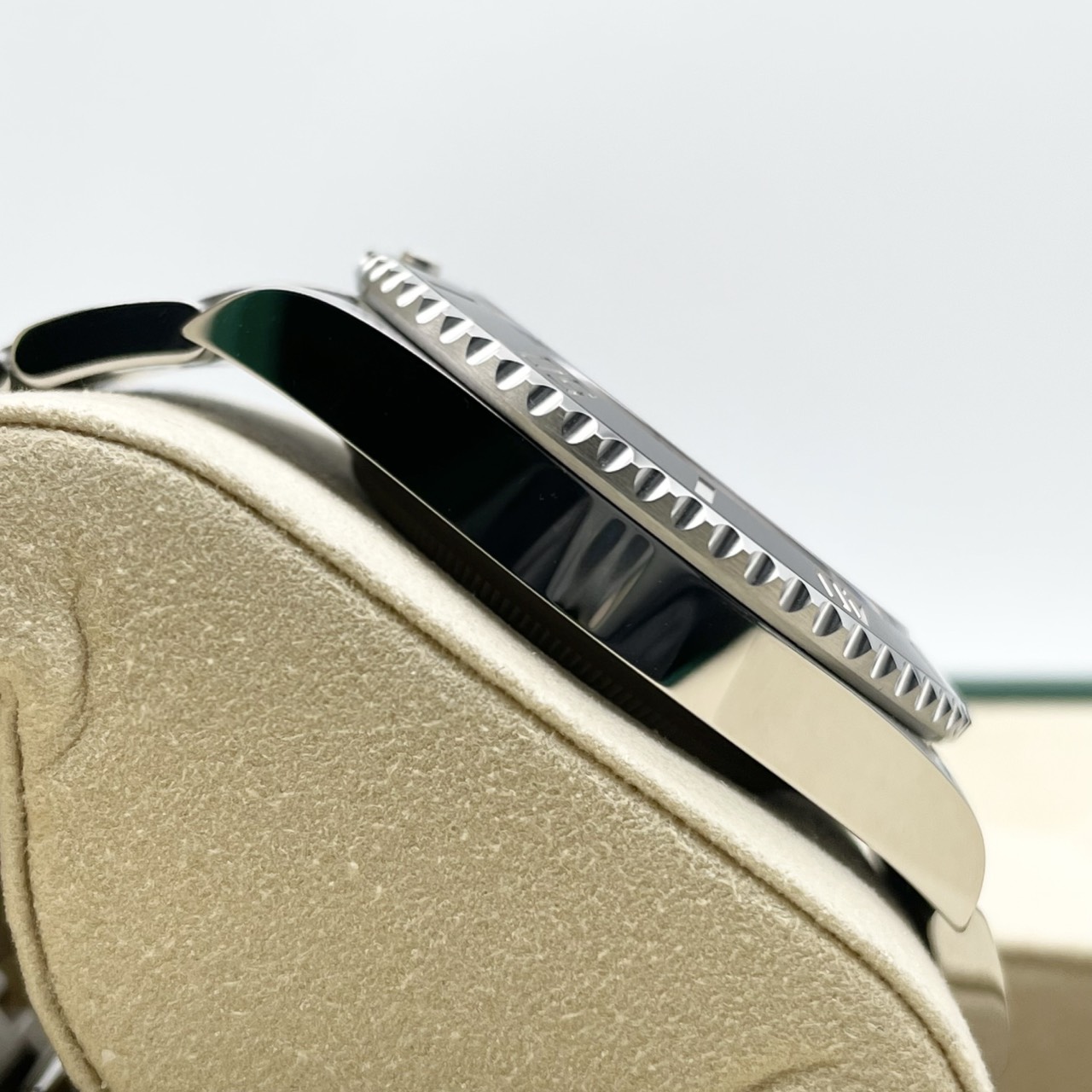 【保証書日付2026年3月！】 ロレックス サブマリーナ ノンデイト 124060 ブラック 41mm