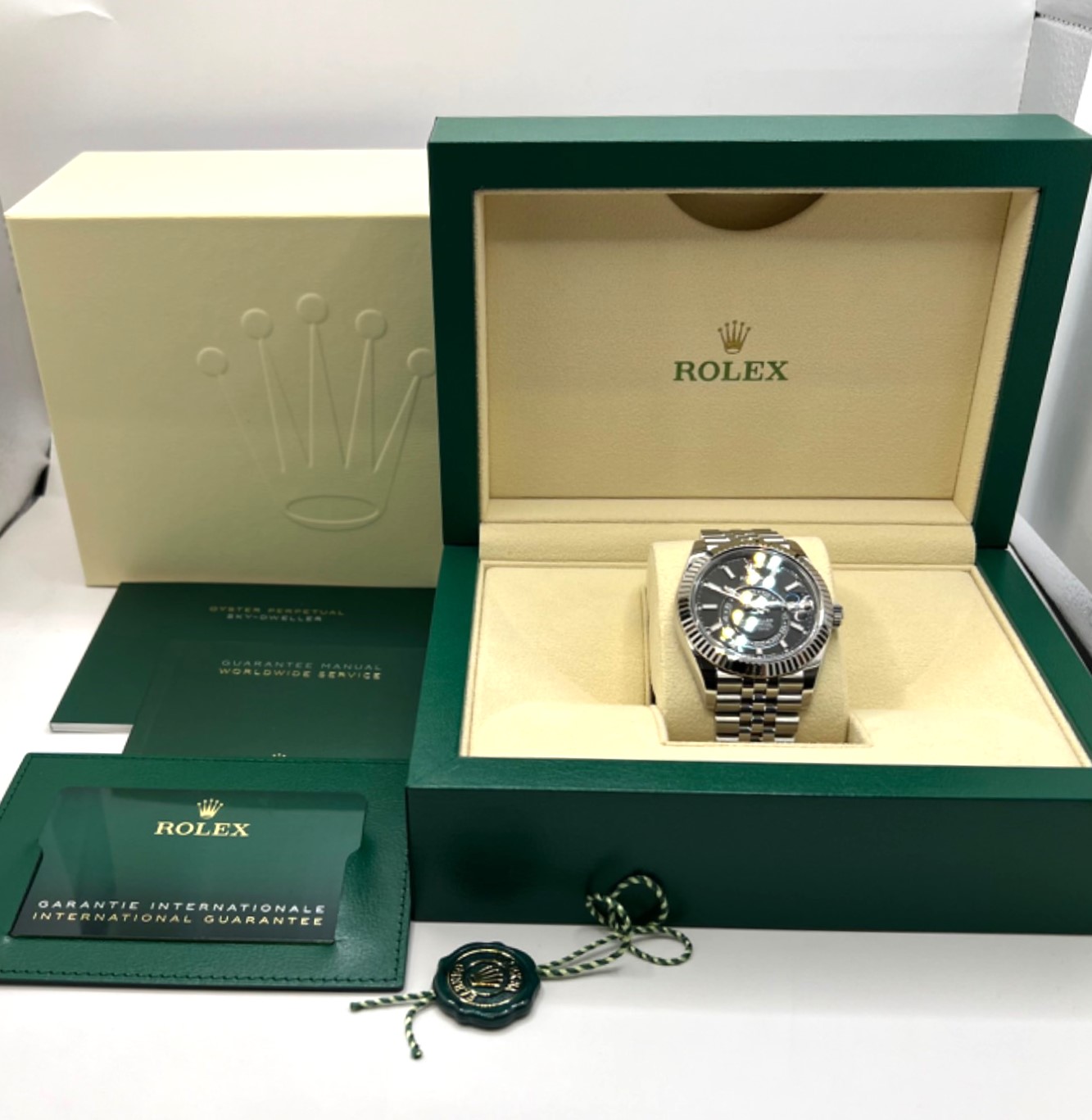 ロレックス スカイドゥエラー 336934 ブラック 42mm