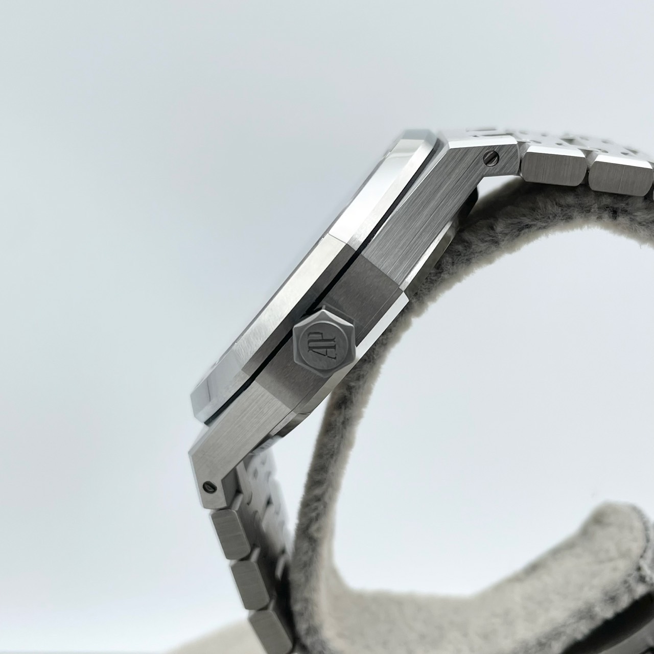 オーデマピゲ ロイヤルオーク 15500ST.OO.1220ST.03 ブラック 41mm