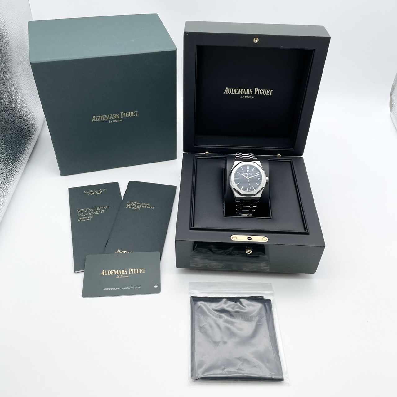 オーデマピゲ ロイヤルオーク 15500ST.OO.1220ST.03 ブラック 41mm