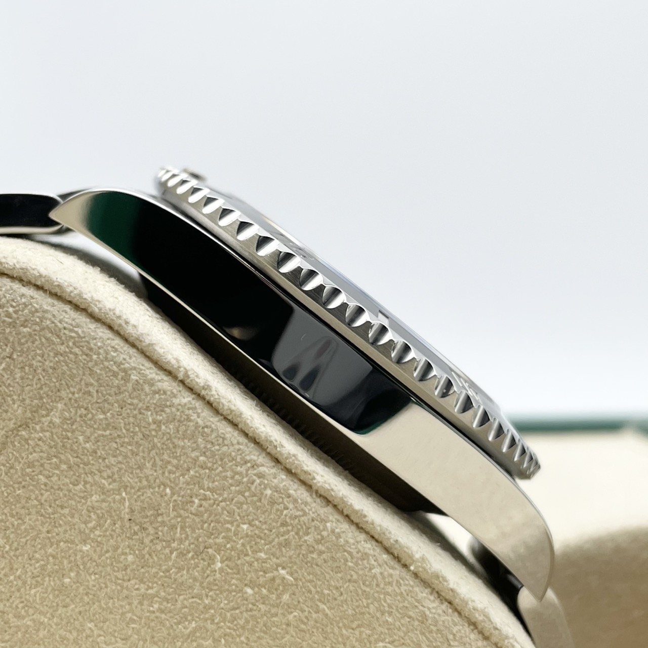 ロレックス サブマリーナーデイト 126610LN ブラック 41mm