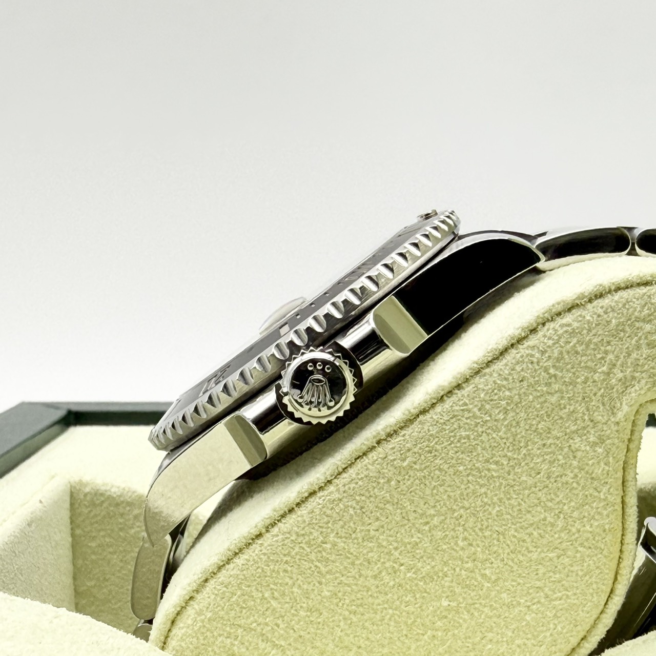 ロレックス サブマリーナ デイト 116610LN ブラック オイスターブレスレット 41mm