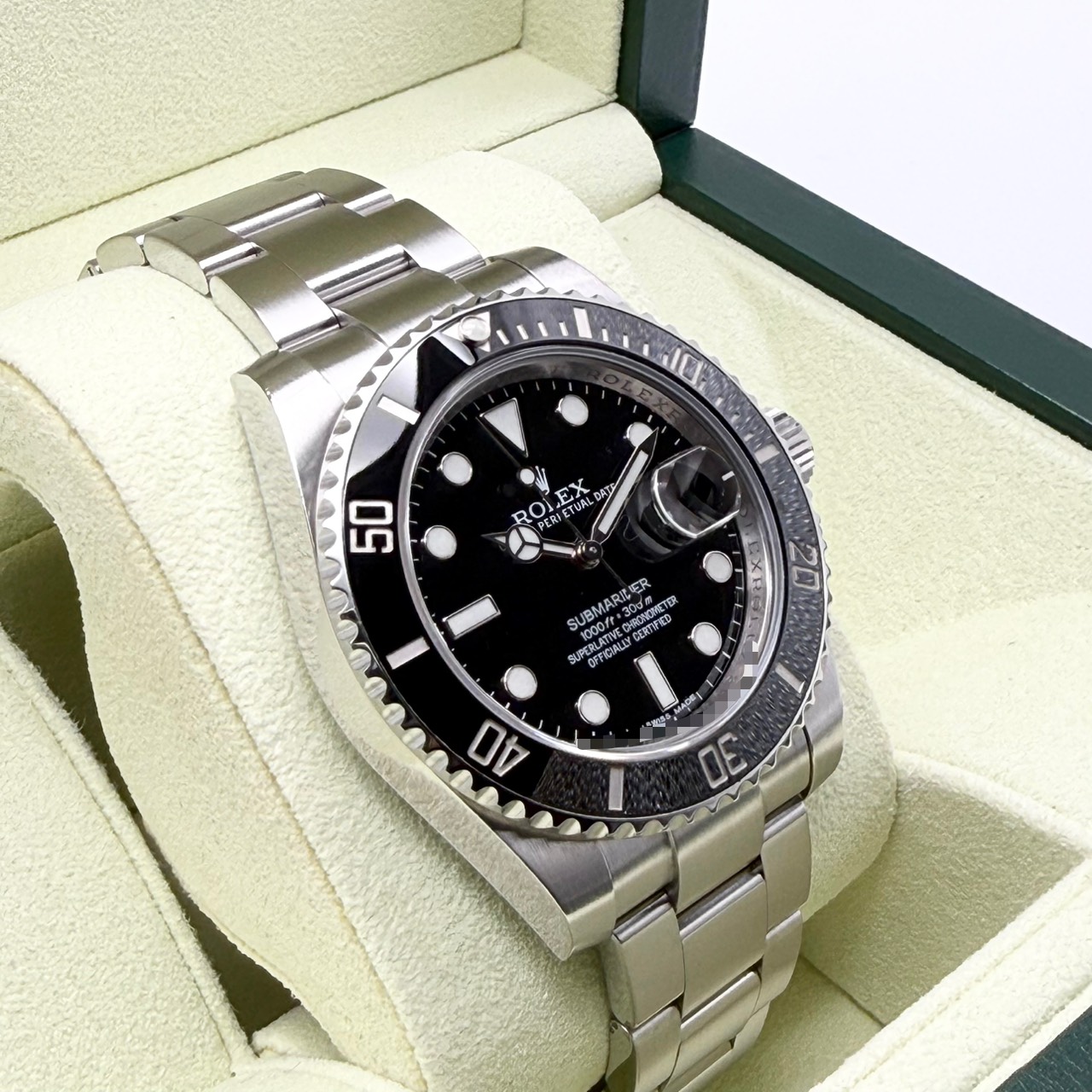 ロレックス サブマリーナ デイト 116610LN ブラック オイスターブレスレット 41mm