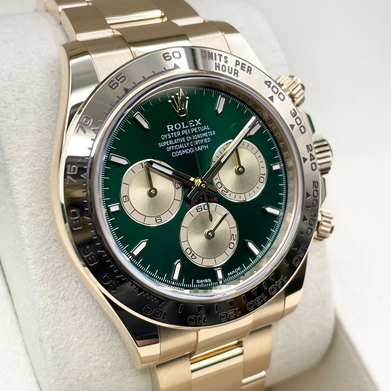 ロレックス デイトナ 126508 ブライトグリーン＆ゴールデン 40mm