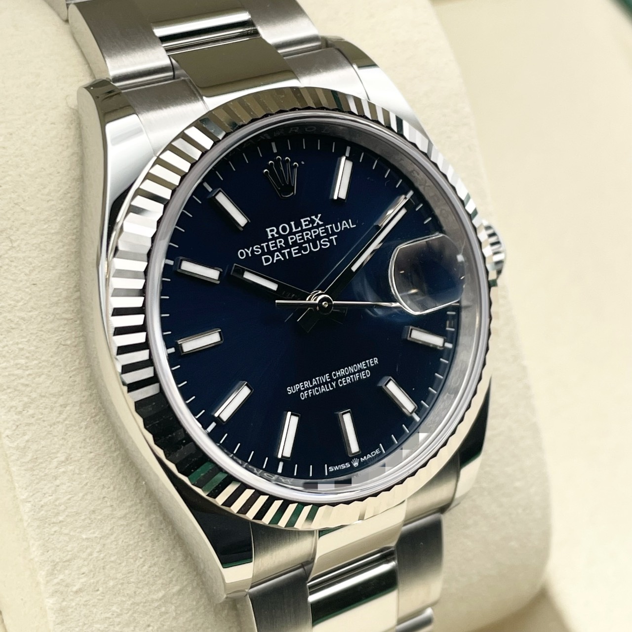 【保証書日付2026年1月！】 ロレックス デイトジャスト 126234 ブライトブルー 36mm