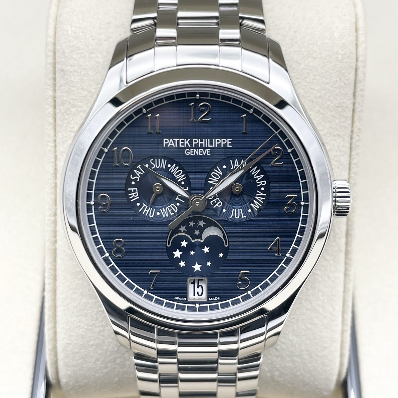 パテックフィリップ コンプリケーション 4947/1A-001 ブルー 38mm