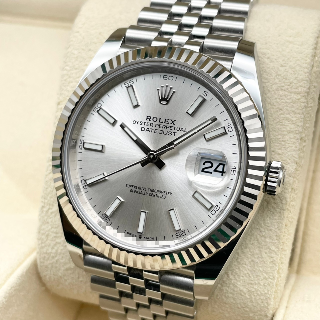 ロレックス デイトジャスト 126334 シルバー ジュビリーブレス 41mm