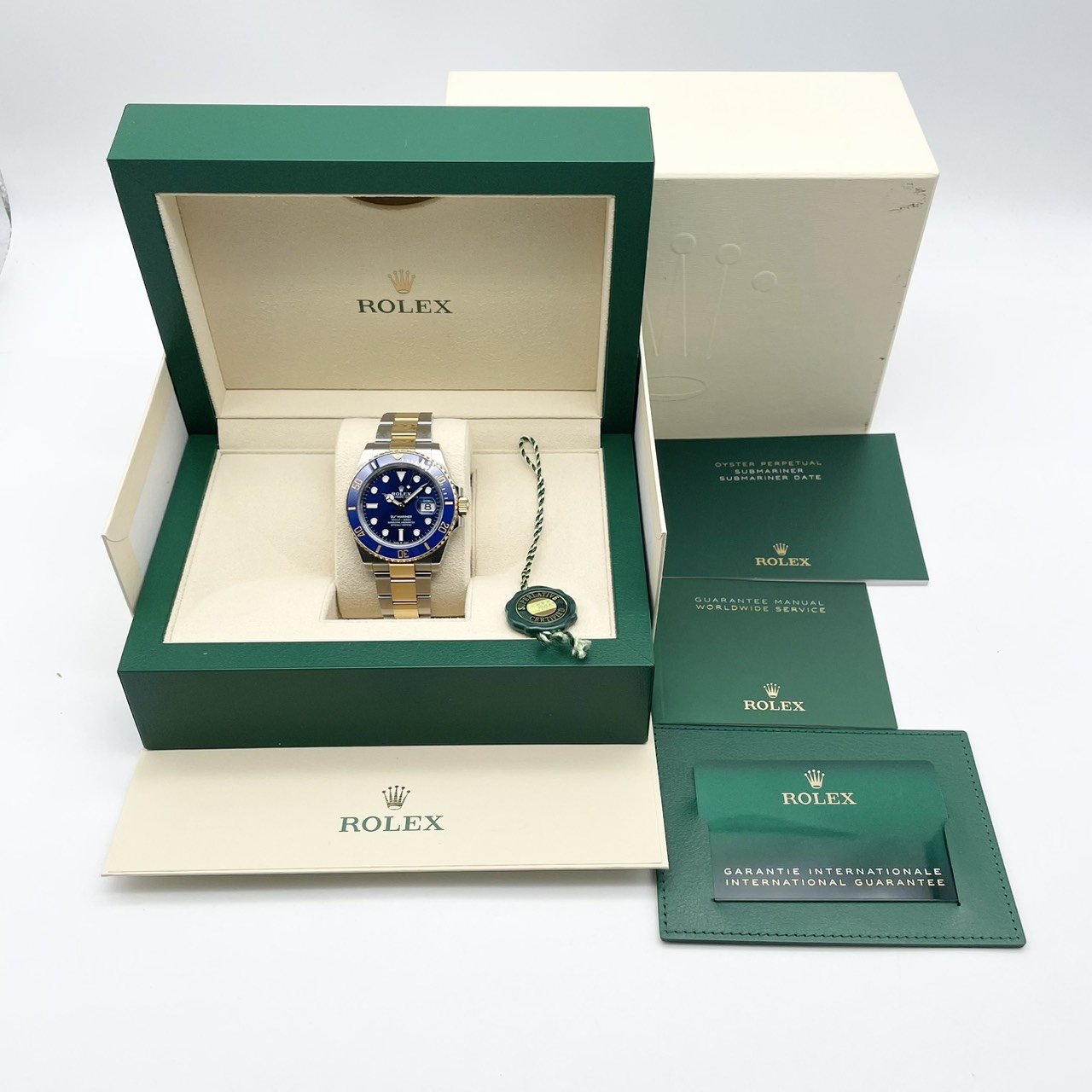 ロレックス サブマリーナーデイト 126613LB ロイヤルブルー 41mm