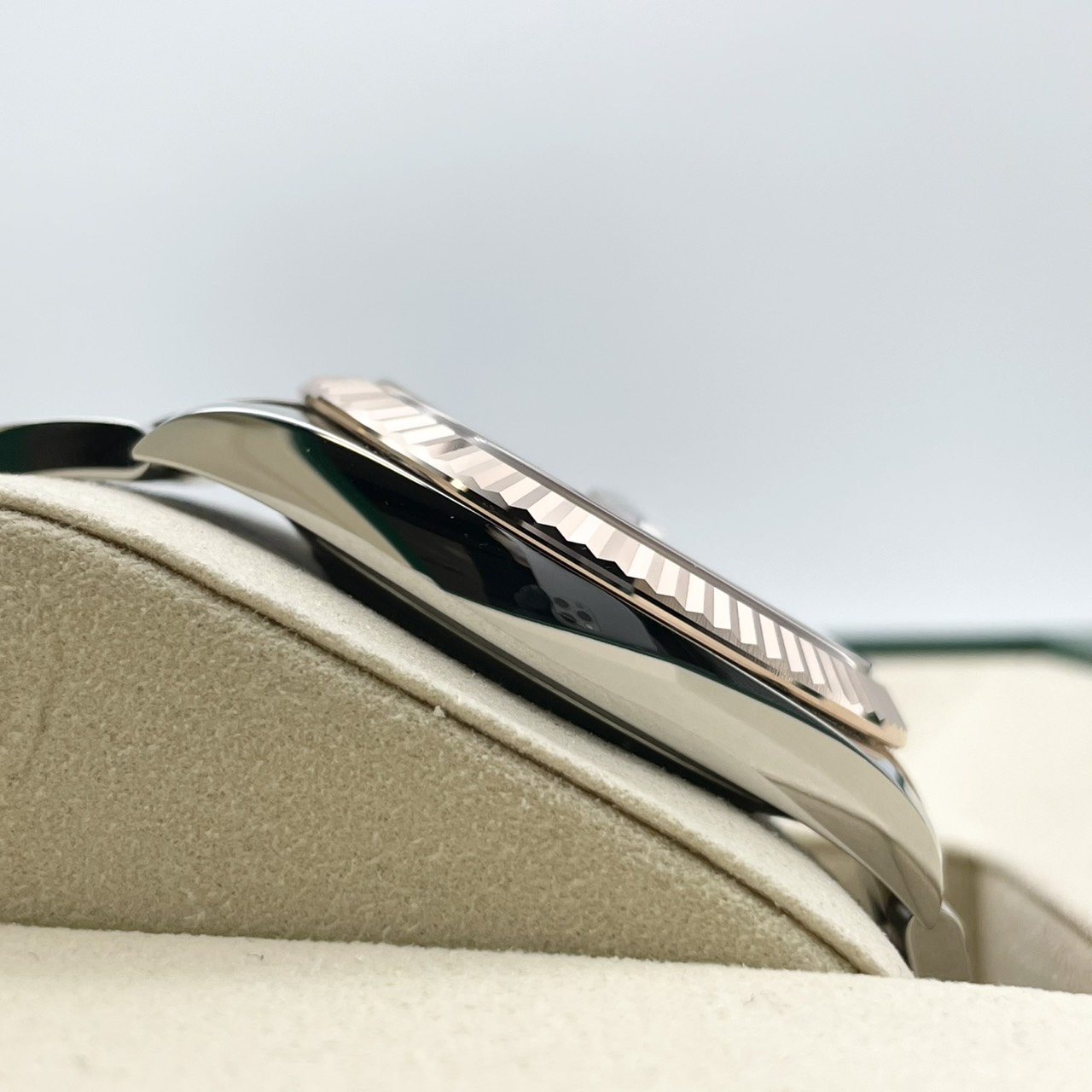 ロレックス デイトジャスト 126331 スレートローマン オイスターブレス 41mm