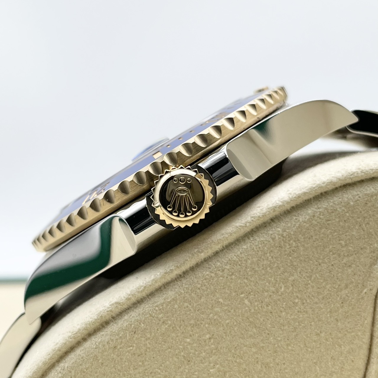 ロレックス サブマリーナーデイト 116613GLB ロイヤルブルー 41mm