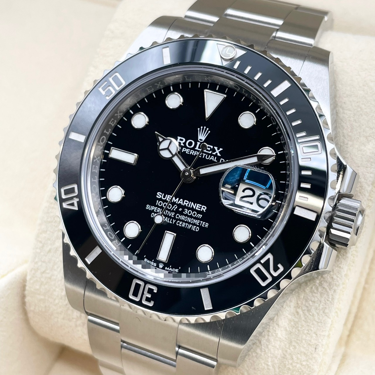 ロレックス サブマリーナーデイト 126610LN ブラック 41mm