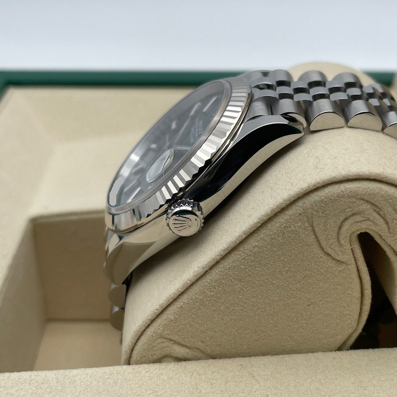 ロレックス デイトジャスト 126234 ミントグリーン ジュビリーブレス 36mm
