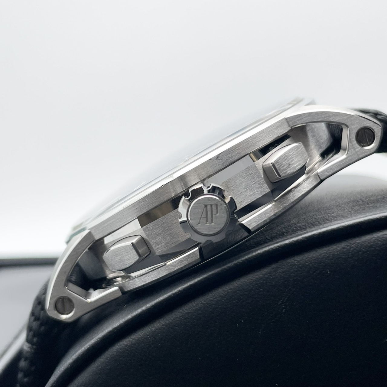 オーデマピゲ CODE11.59 26393BC.OO.A002KB.01 スモークブルー ホワイトゴールド 41mm