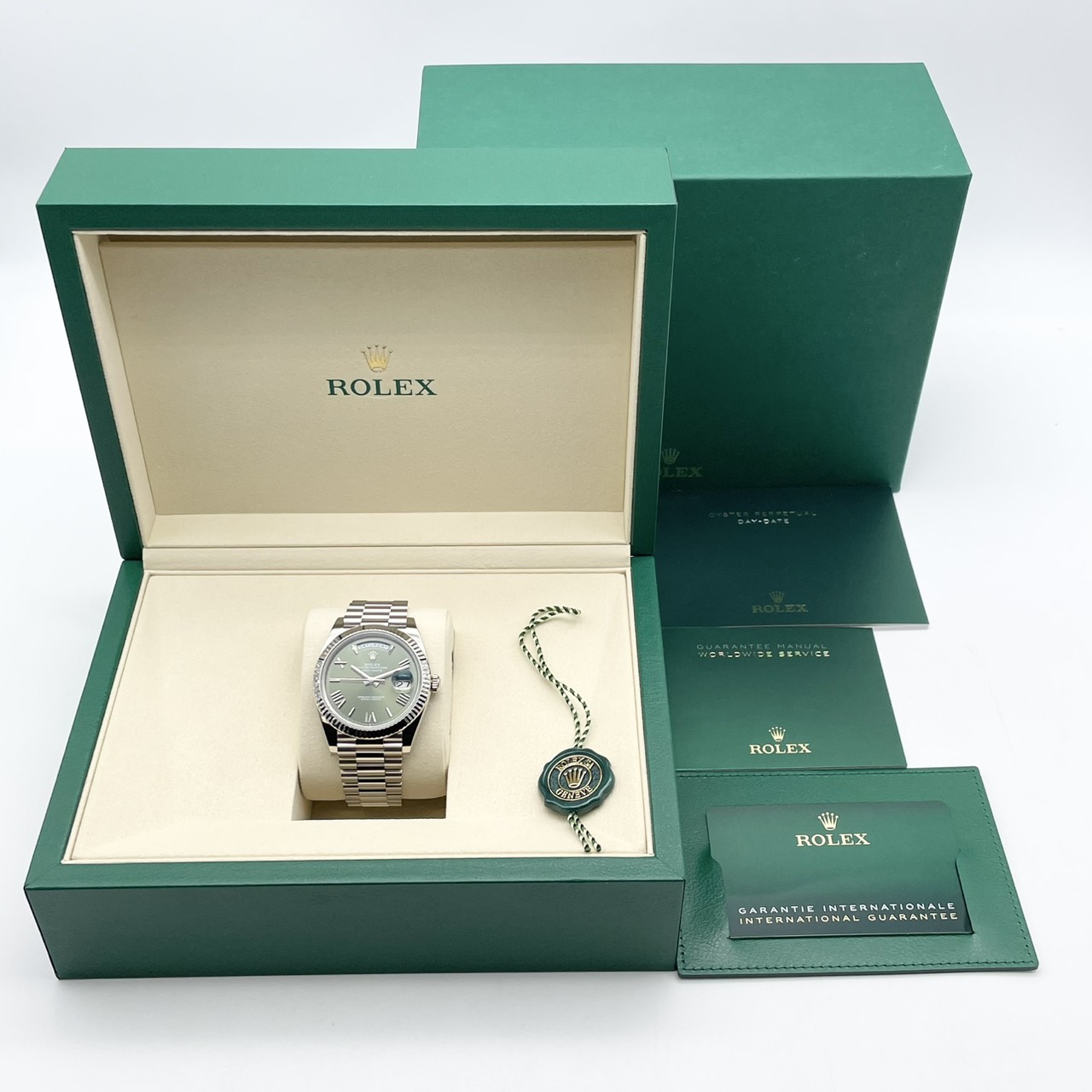 ロレックス デイデイト 228239 オリーブグリーン ホワイトゴールド 40mm