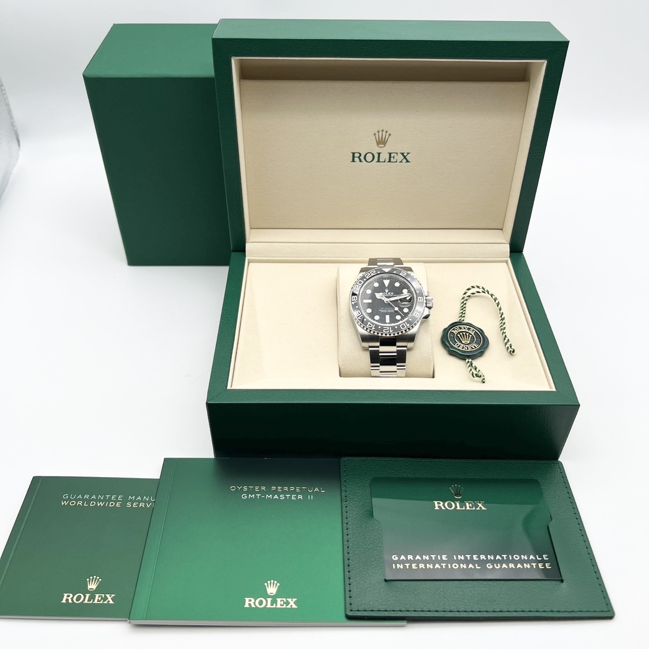 ロレックス GMTマスターII 126710GRNR ブラック オイスターブレス 40mm