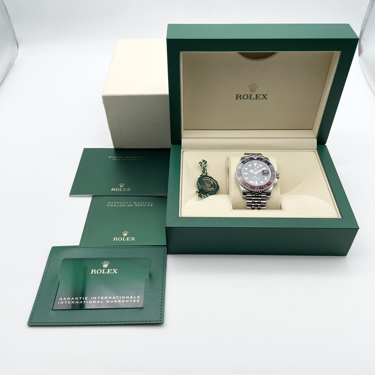 ロレックス GMTマスターII 126710BLRO  ジュビリーブレスレット ブラック 40mm