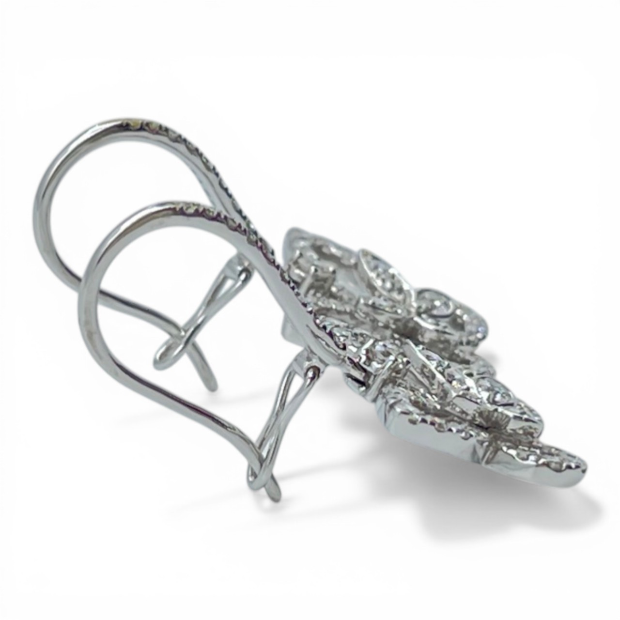 グラフ バタフライ シルエット ダイヤモンド ドロップ ピアス RGE1617 18K ホワイトゴールド 