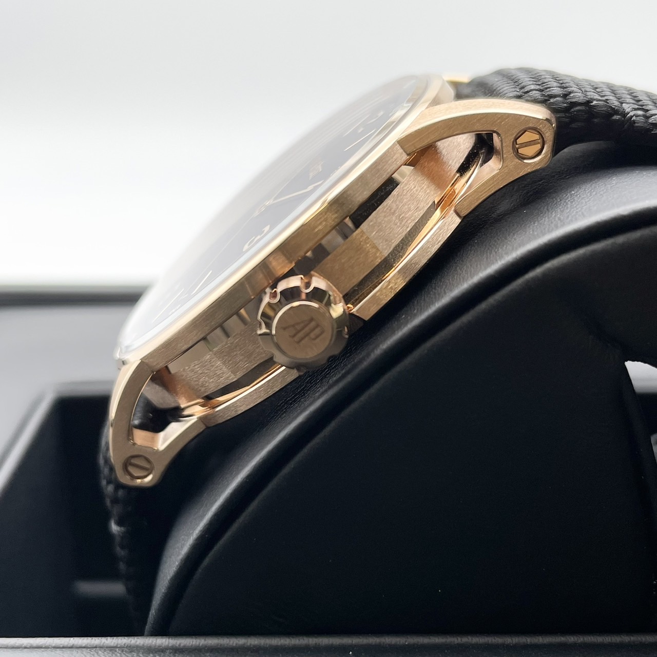 オーデマピゲ CODE 11.59 バイ オーデマ ピゲオートマティック 15210OR