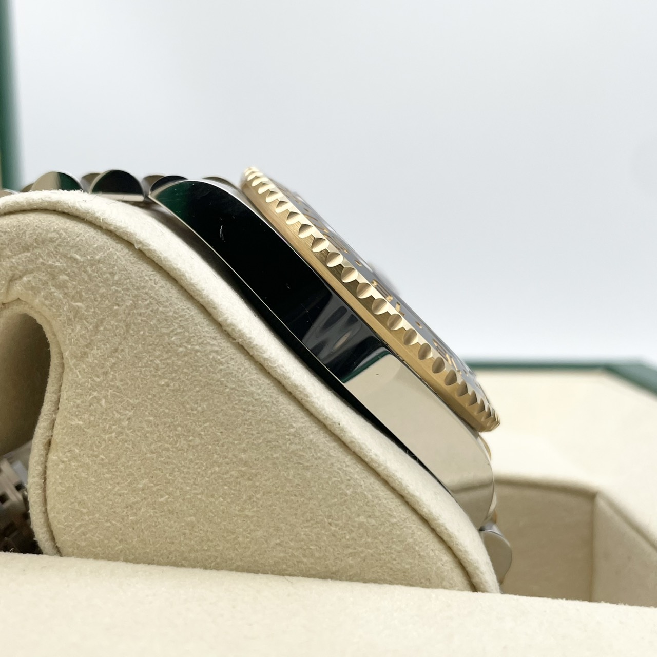 ロレックス GMTマスターII 126713GRNR ジュビリーブレス 40mm