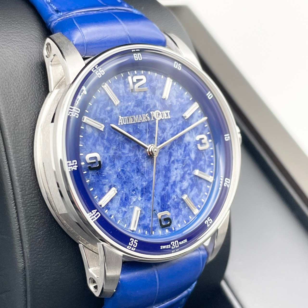 オーデマピゲ CODE 11.59 バイ オーデマ ピゲ オートマティック ソーダライト 15210BC.OO.A021CR.01 8Pバケットダイヤ 41mm