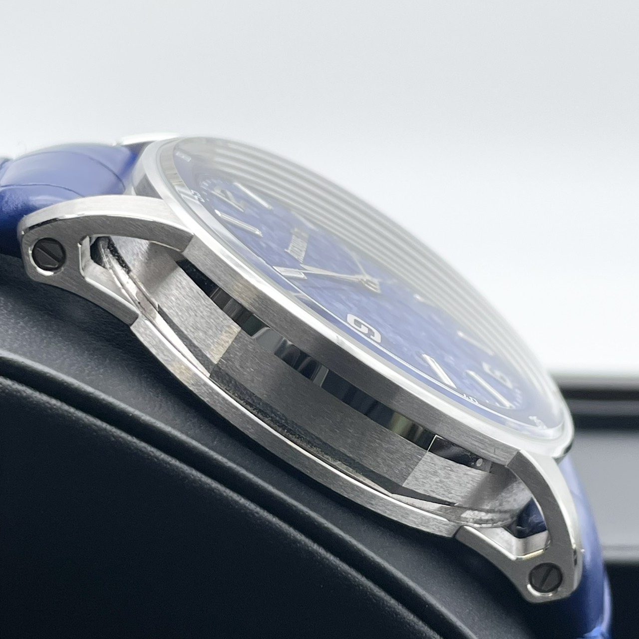 オーデマピゲ CODE 11.59 バイ オーデマ ピゲ オートマティック ソーダライト 15210BC.OO.A021CR.01 8Pバケットダイヤ 41mm