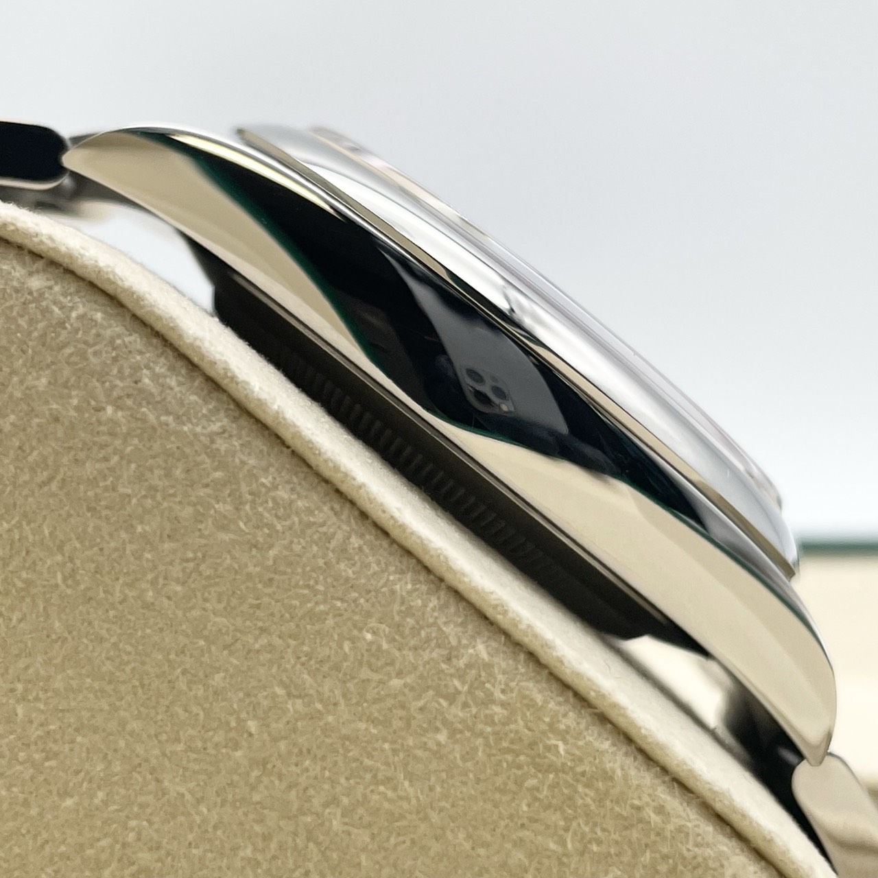 ロレックス オイスターパーペチュアル 134300 キャンディピンク オイスターブレスレット 41mm