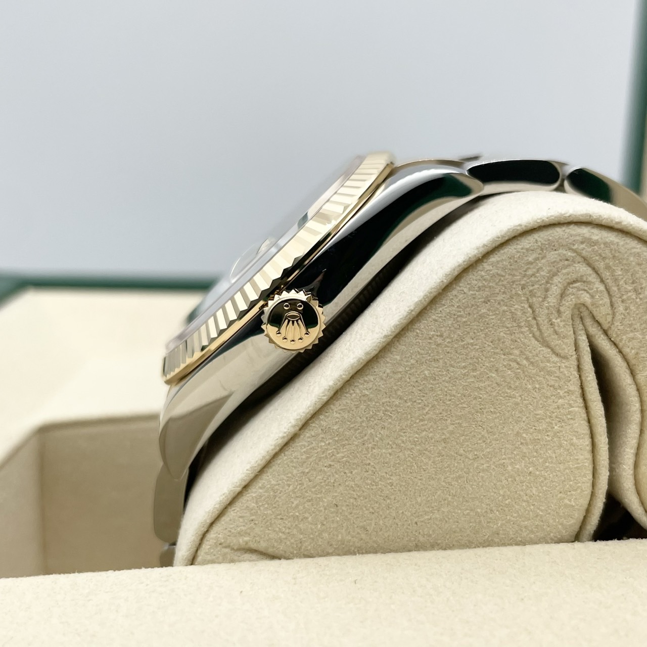 ロレックス デイトジャスト 126233 ホワイト オイスターブレス 36mm