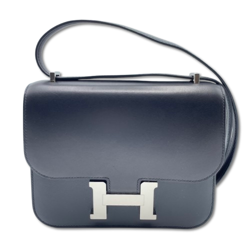 エルメス コンスタンスミニ 18 ノワール ヴォーエバーカーフ シルバー金具 W刻印