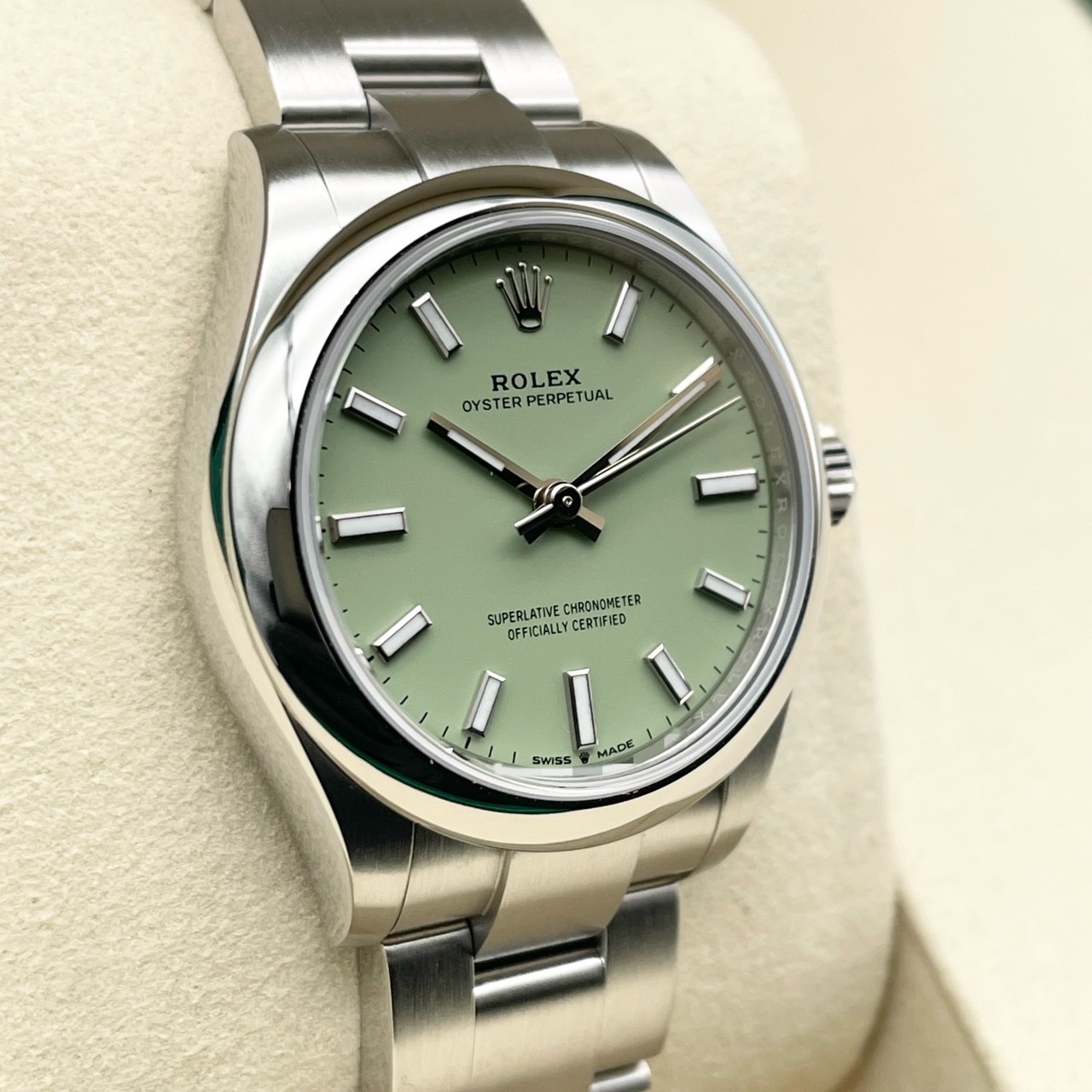 【保証書日付2025年11月】 ロレックス オイスターパーペチュアル 277200 ピスタチオグリーン ステンレスチール 31mm