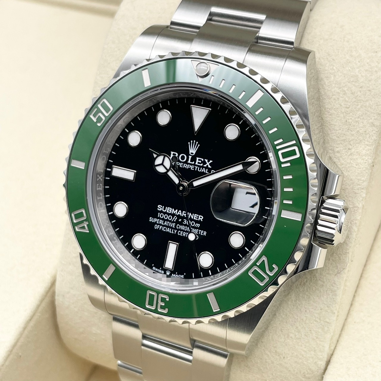 ロレックス サブマリーナ デイト 126610LV ブラック 41mm