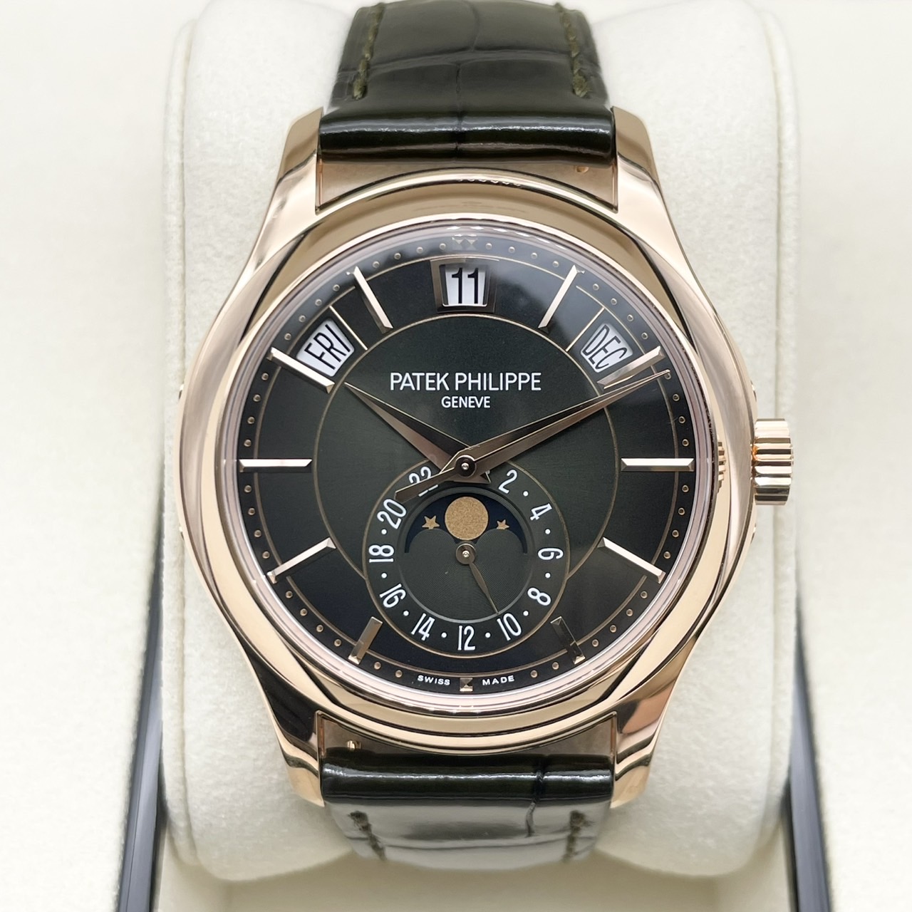 【国内定価約965万円！】パテックフィリップ コンプリケーション5205R-011 オリーブグリーン 40mm