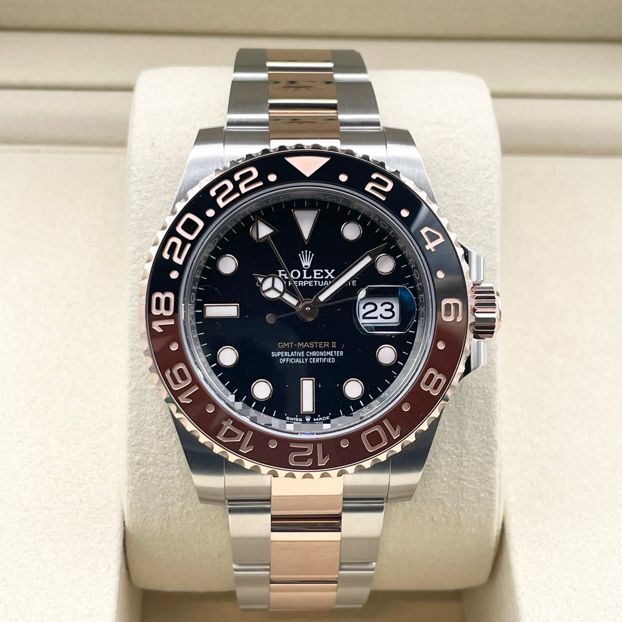 【保証書日付2026年2月！】 ロレックス GMTマスターII 126711CHNR ブラック 40mm