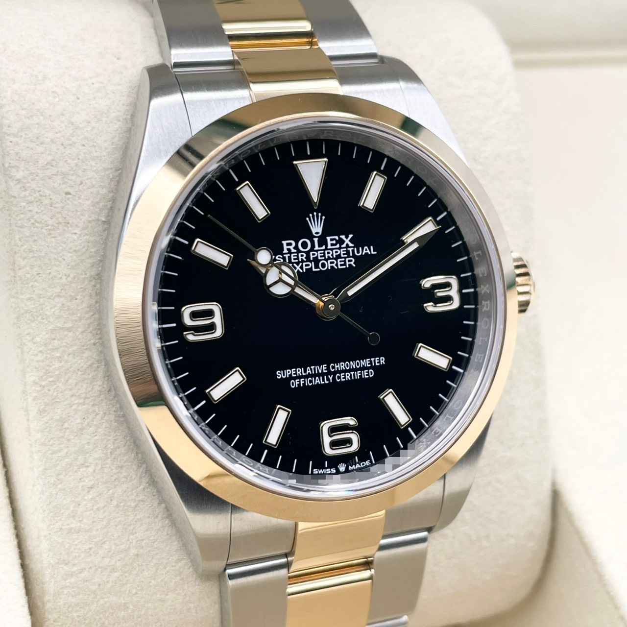 ロレックス エクスプローラー 124273 ブラック ステンレススチール+イエローゴールド 36mm
