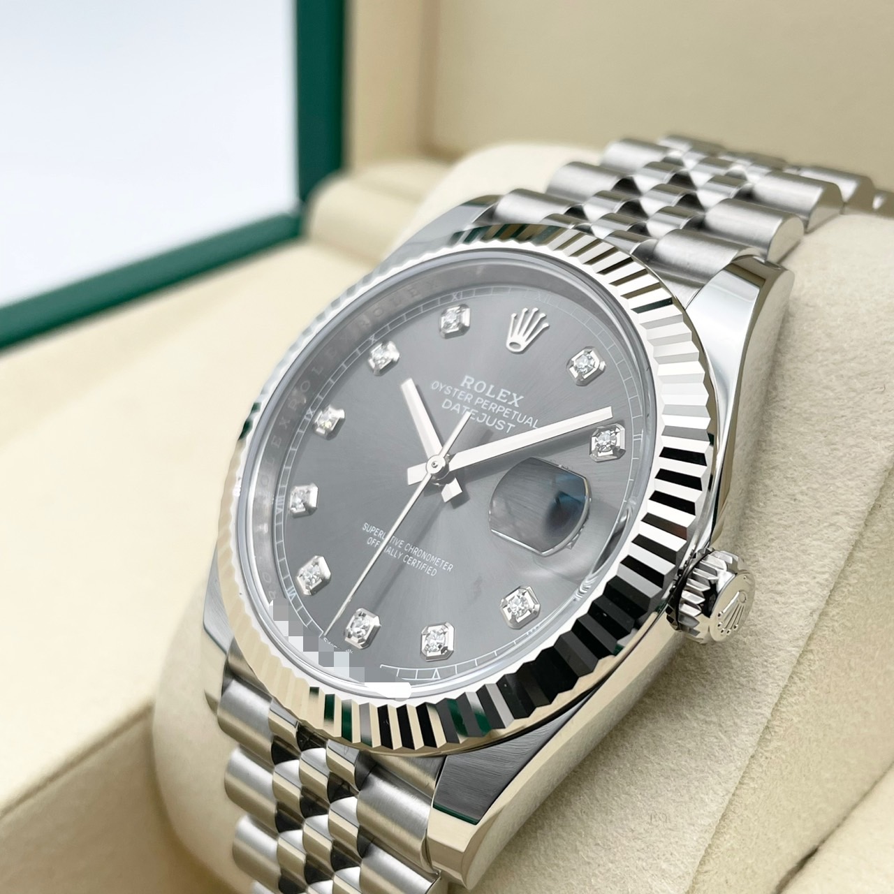 ロレックス デイトジャスト 126334 スレートジュビリーブレスレット 41mm