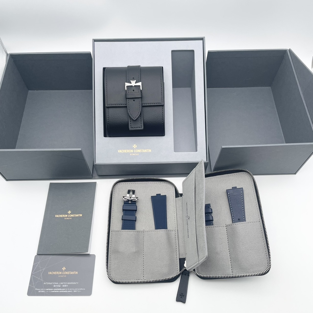 【2025年7月ギャラ！】ヴァシュロンコンスタンタン オーヴァーシーズ 4520V/210A-B128 ブルー 41mm