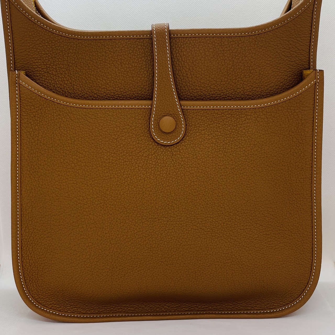 エルメス エヴリン PM トリヨン ゴールド ゴールド金具 U刻印 ショルダーバック