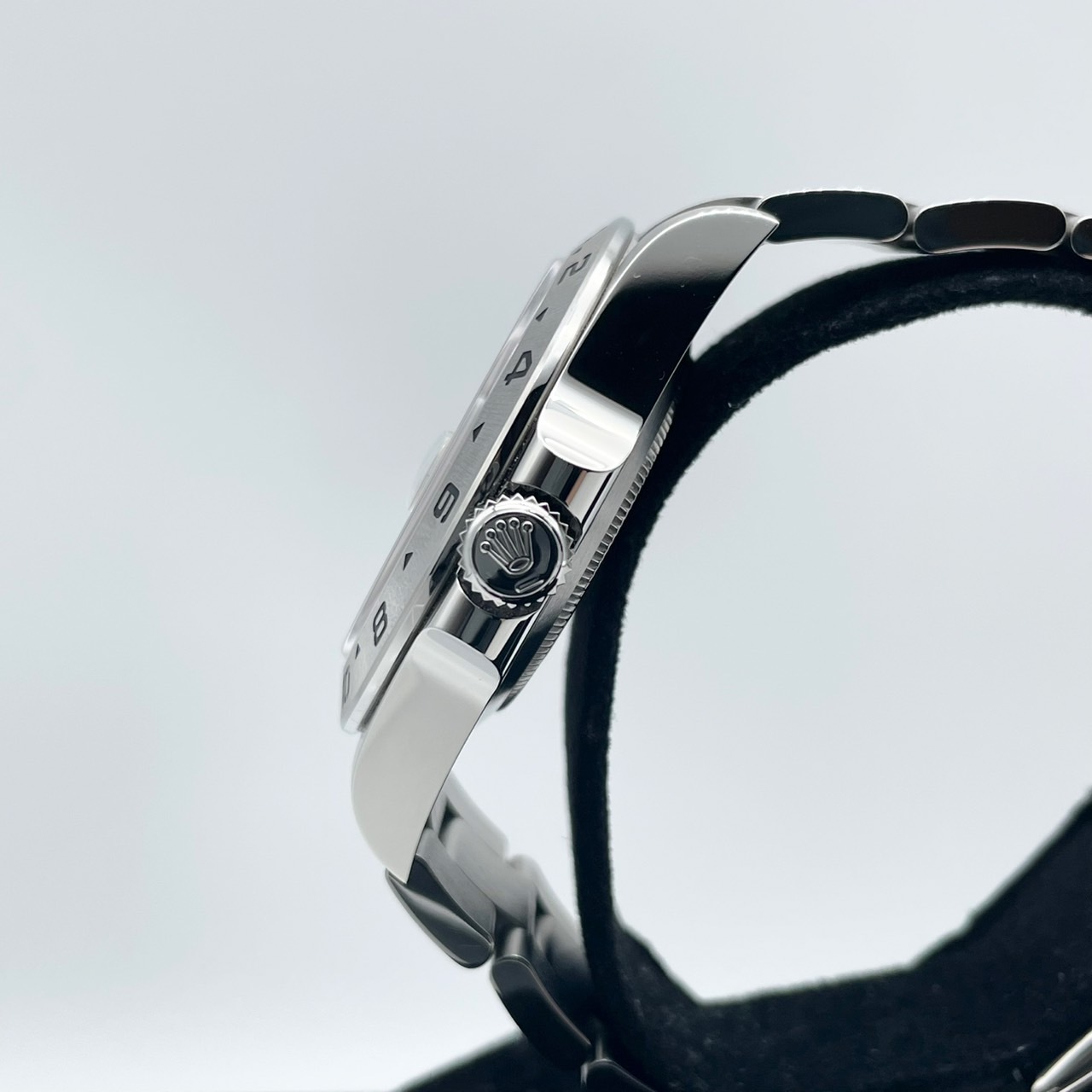 ロレックス エクスプローラーII 226570 ホワイト オイスターブレスレット 42mm