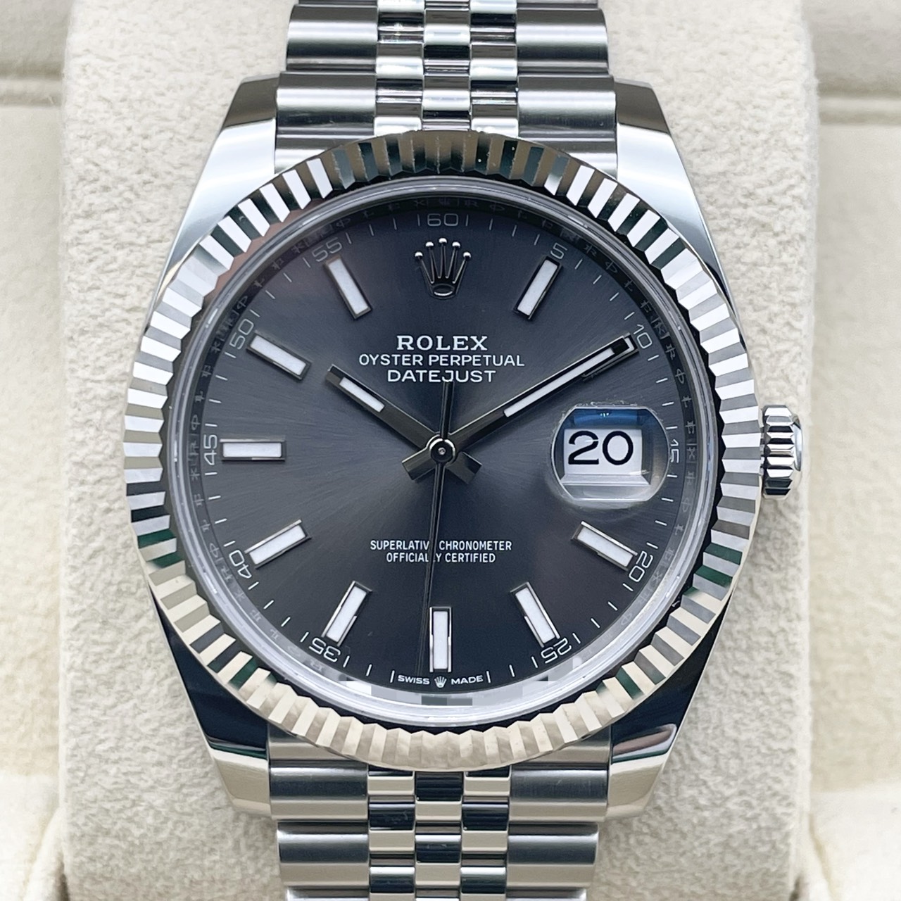 ロレックス デイトジャスト 126334 スレート ジュビリーブレス 41mm