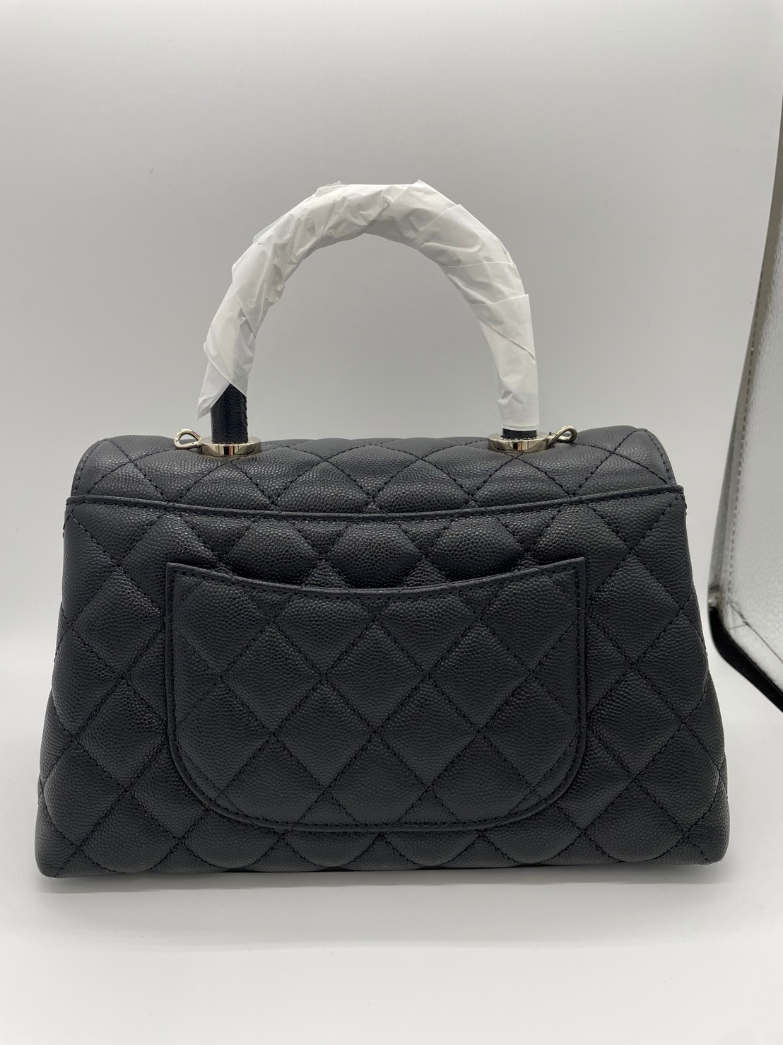 シャネル ココハンドル トップハンドル フラップ バッグ A92991