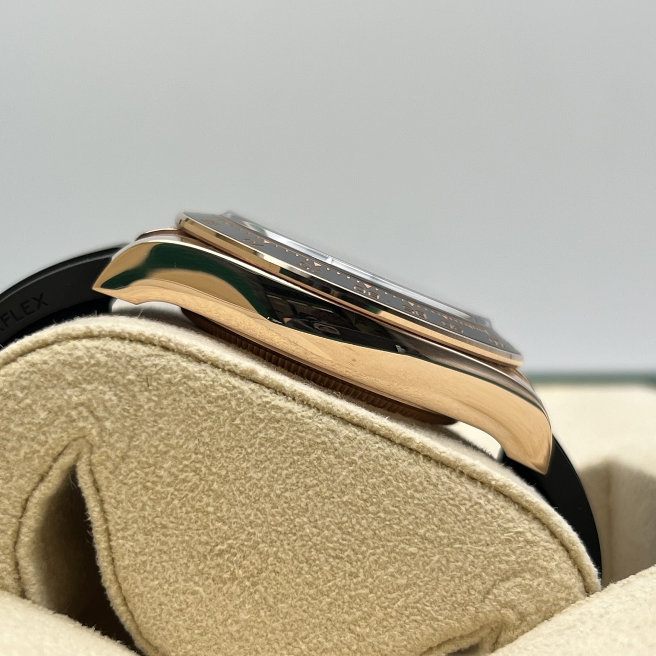 ロレックス デイトナ 126515LN ブライトブラック＆サンダスト 40mm