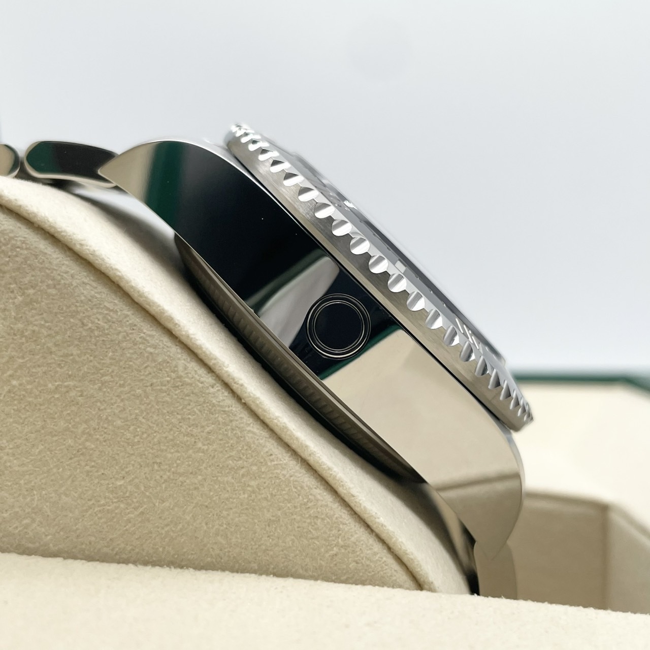 ロレックス 136660 Dブルー 44mm