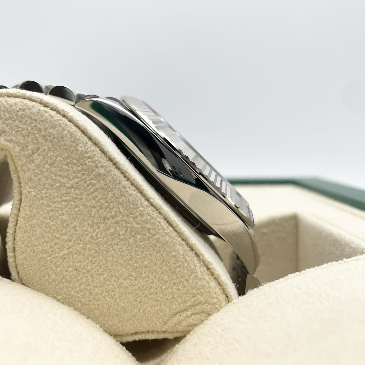 ロレックス デイトジャスト 126334 スレート ジュビリーブレス 41mm