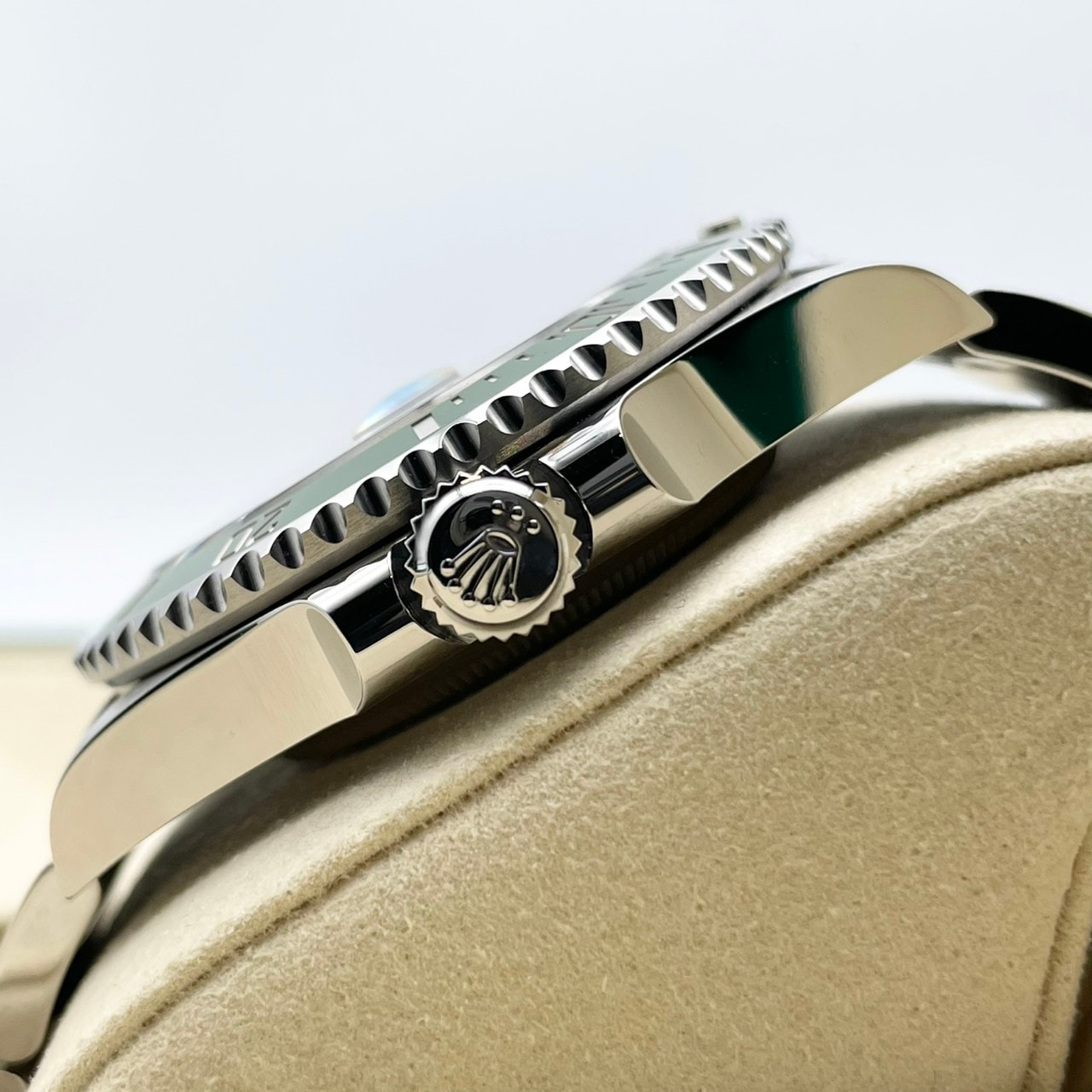 ロレックス サブマリーナ デイト 126610LV ブラック 41mm