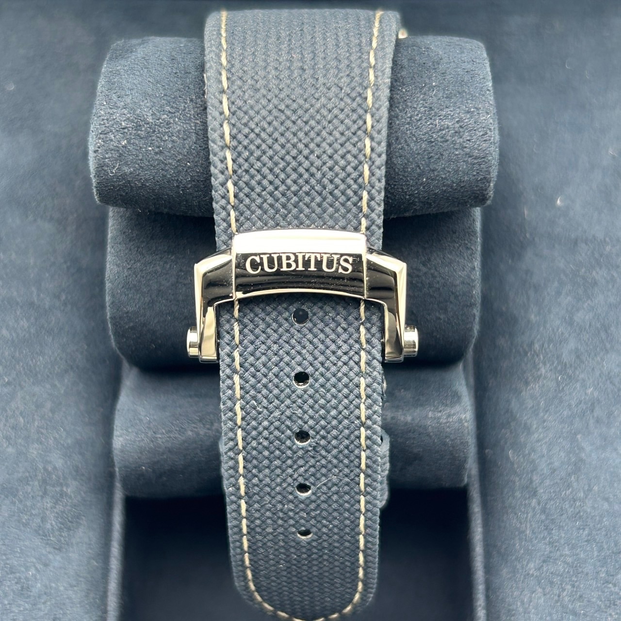 2024年新作】パテックフィリップ キュビタス 5822P-001 ブルー