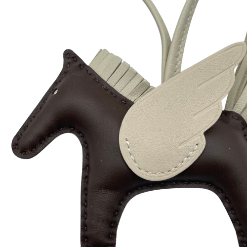 エルメス ペガサスチャーム PM チョコレート/クレ W刻印