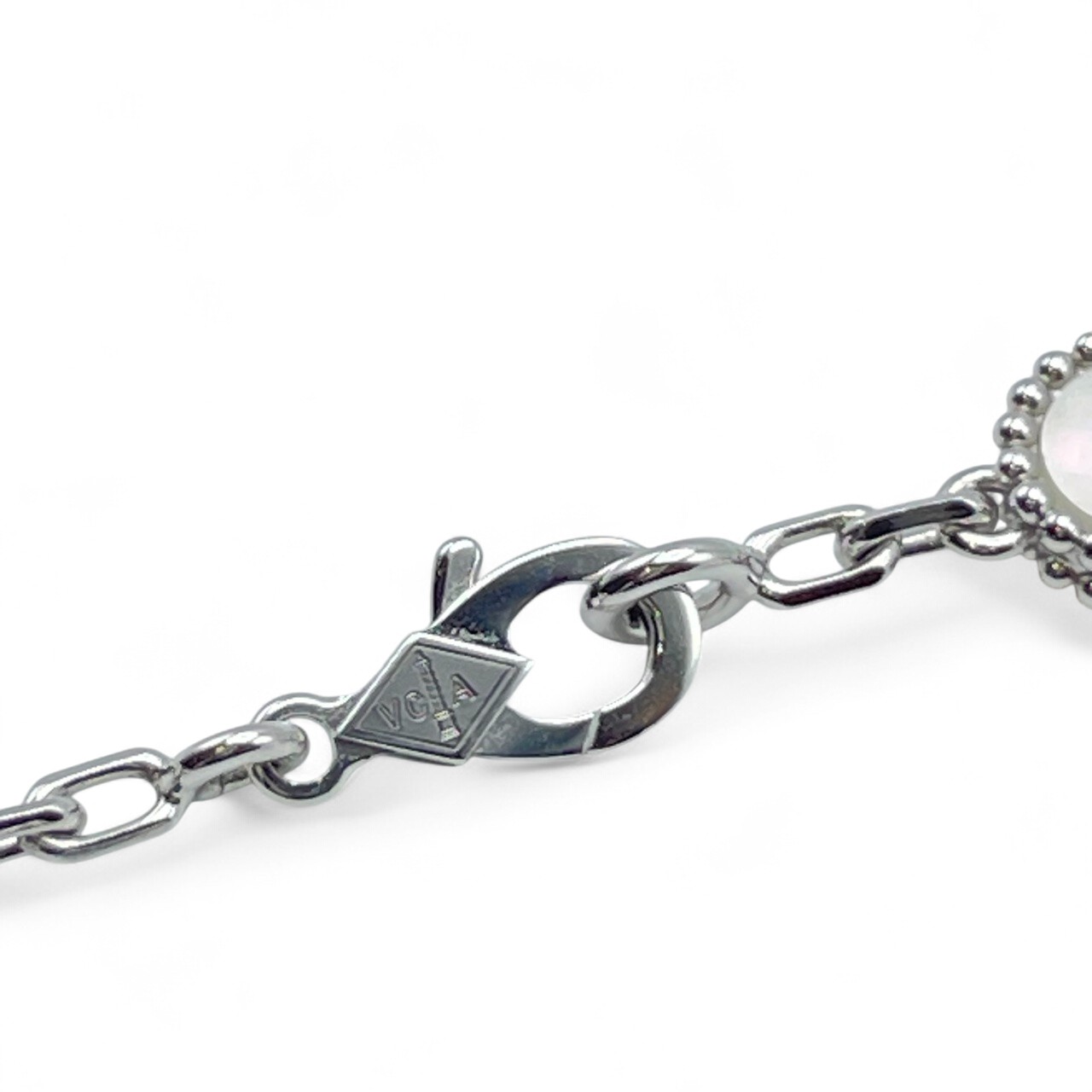 ヴァンクリーフ＆アーペル ヴィンテージアルハンブラ ブレスレット VCARF48400 マザーオブパール ホワイトゴールド