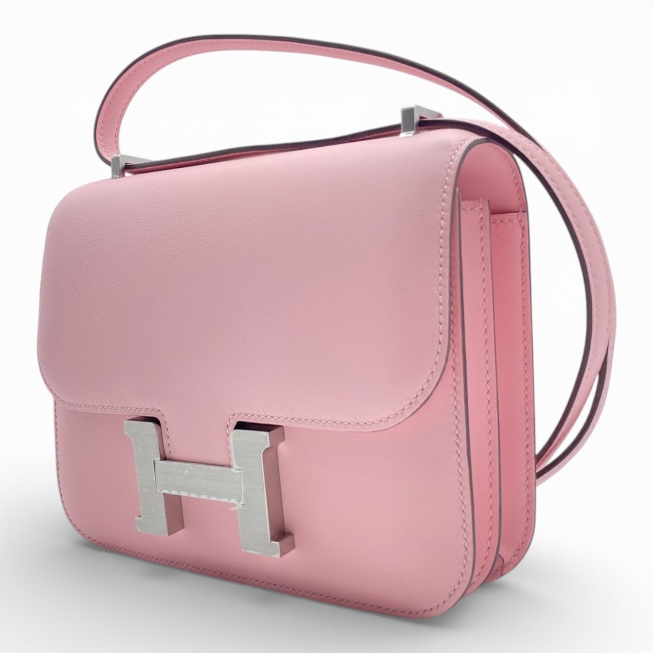 エルメス コンスタンスミニ  18 ローズサクラ スイフト マットシルバー金具 K刻印