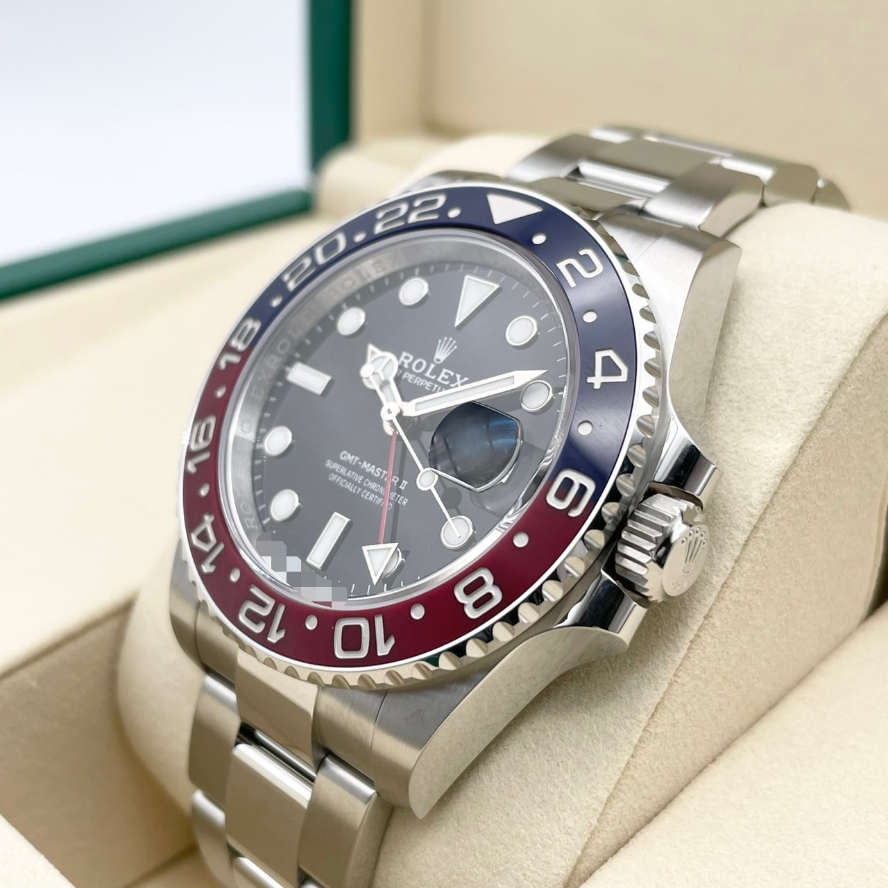 【2025年7月ギャラ！】ロレックス GMTマスターII 126710BLRO オイスターブレスレット ブラック 40mm