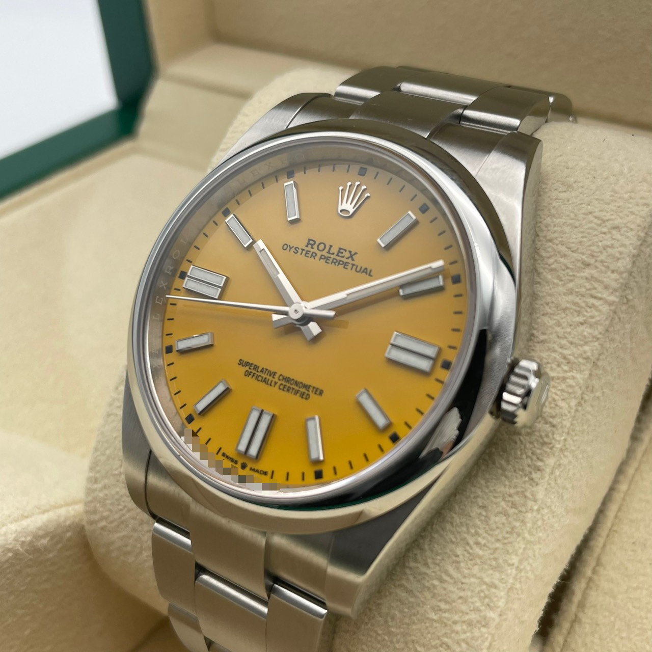 【希少！廃盤色！】ロレックス オイスターパーペチュアル 124300 イエロー ステンレスチール 41mm